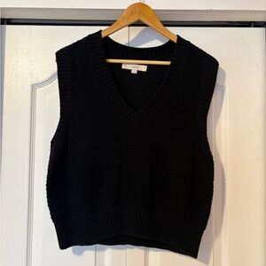 LOFT Women’s Sweater Vest - US L